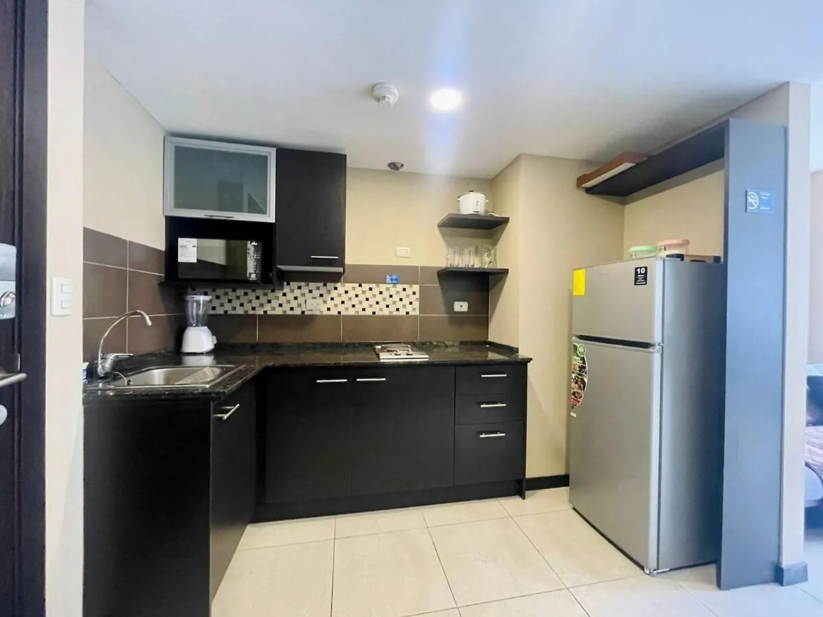 Puerto Santa Ana - Parqueo - Bellini II Apartamento Guayaquil